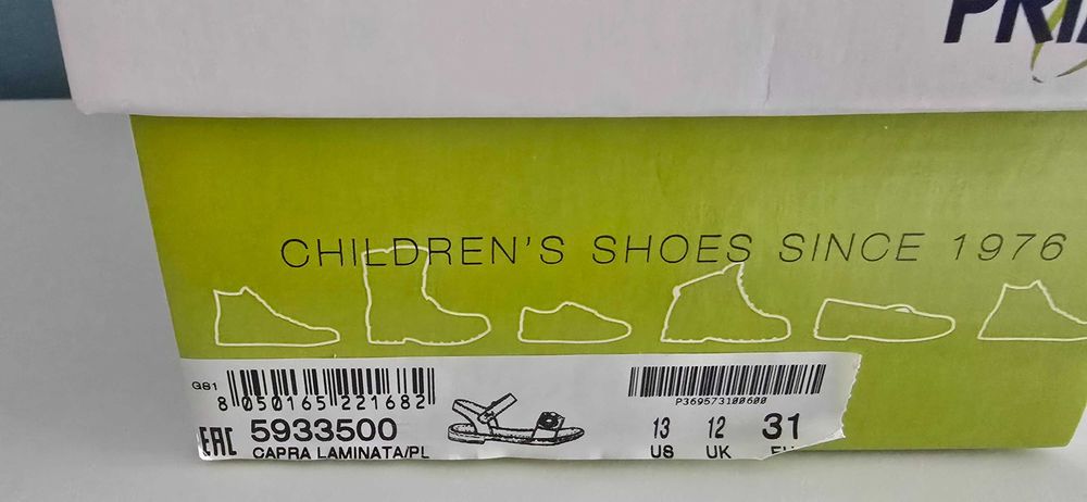 Сандали за момиче НОВИ Primigi 31, Clarks 28