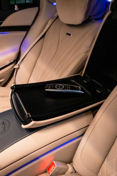 Mercedes-Benz S63 AMG Carbon 4.0 V8 BiTurbo 613CP