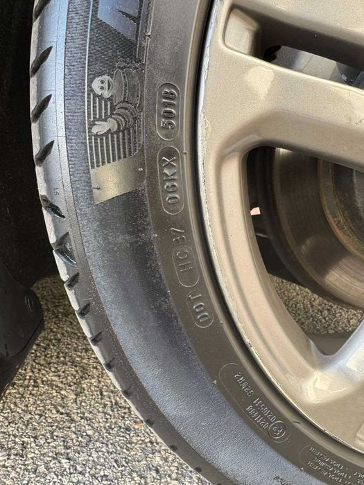 Продавам летни гуми 245/45 R18 130 лв за четирите гуми