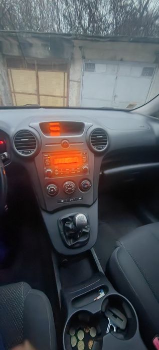 Kia Carens 2.0 CRDI