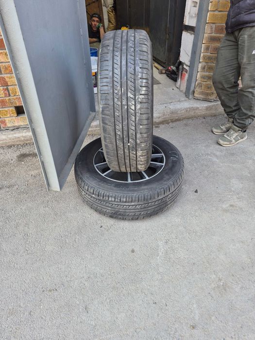 Продам шины летние