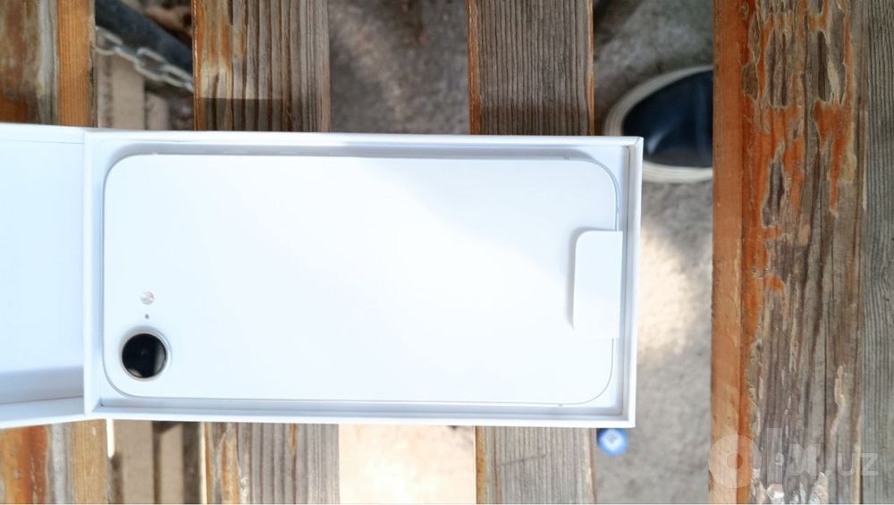iPhone 17e sotiladi yengi
