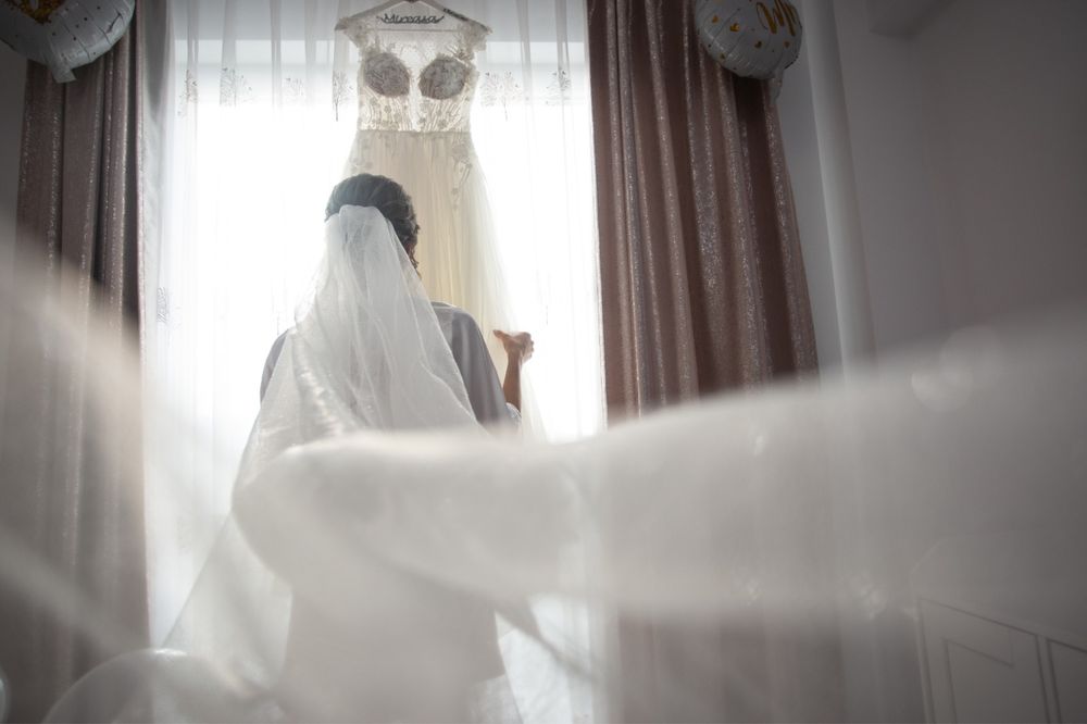 Vand rochie de mireasa