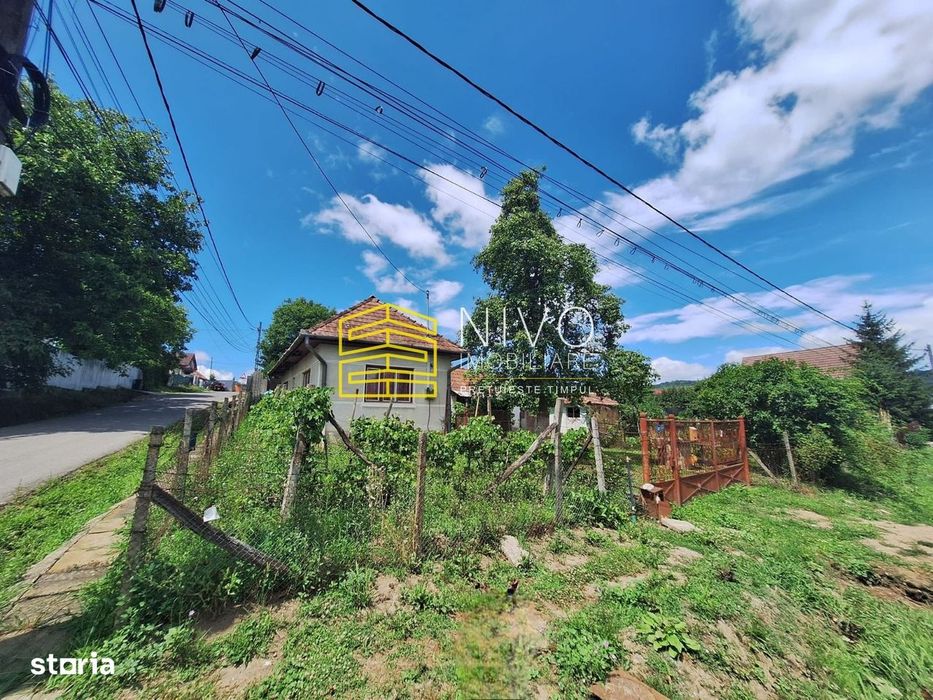 Casă singur în curte – Mureș – Livezeni – Zona Lavandei Residence