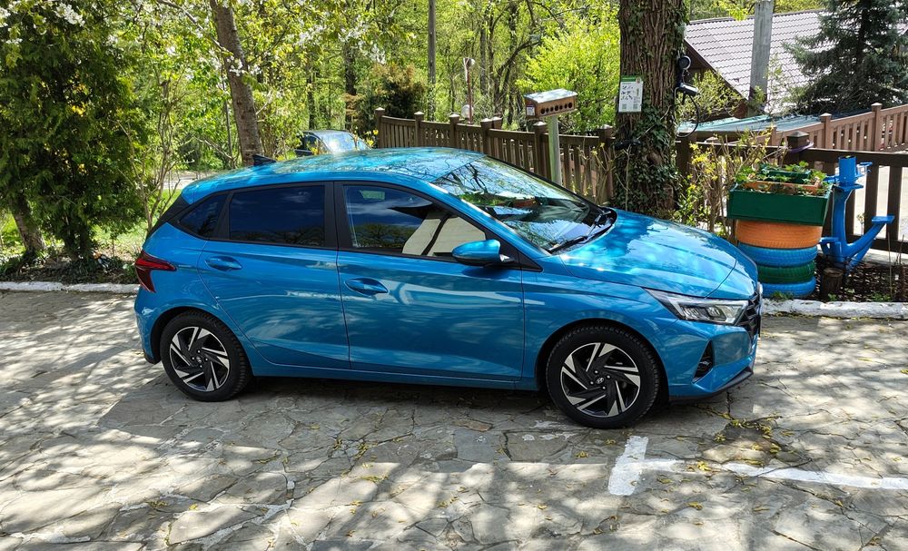 Vând Hyundai i20 LED Line