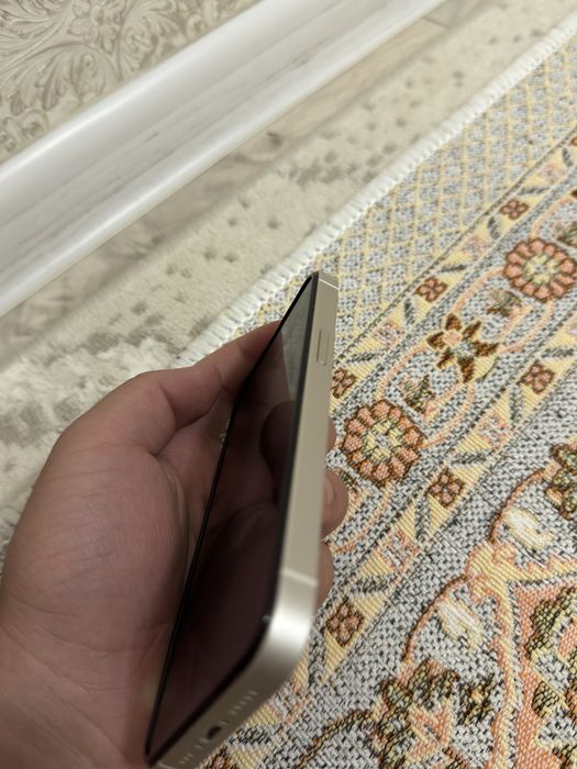 Айфон 13 сатылады