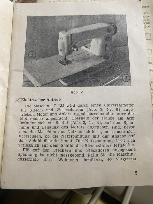 Masina de cusut electrica T132  Germania functionala