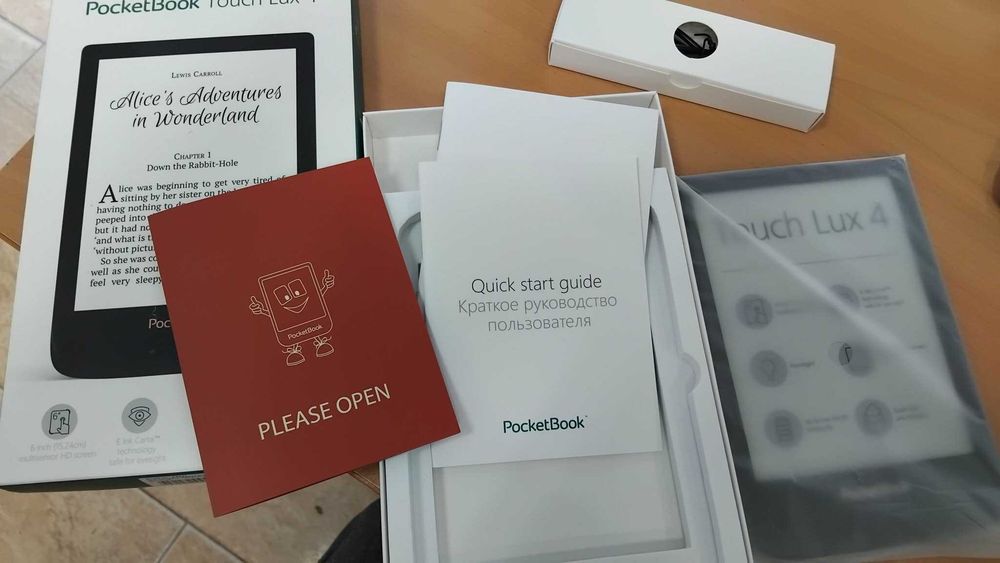 Електронен четец PocketBook Touch Lux 4, черен