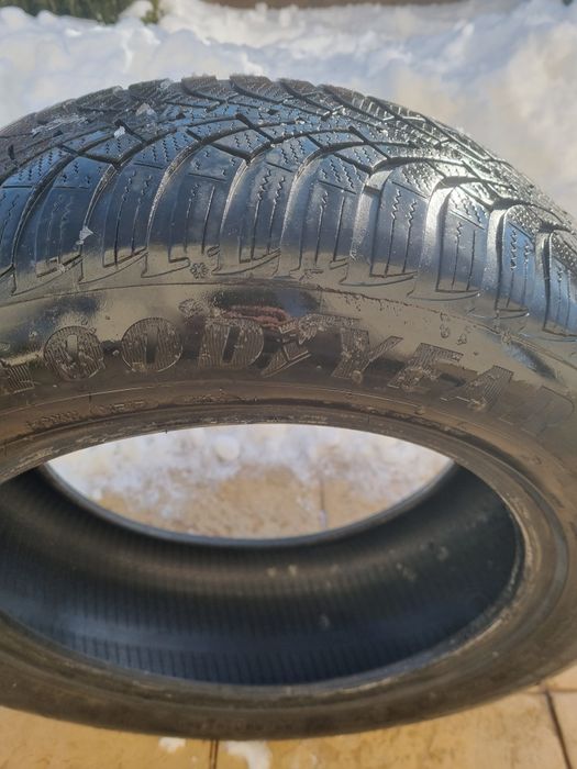 Cauciucuri Iarna Goodyear 205 55 R16