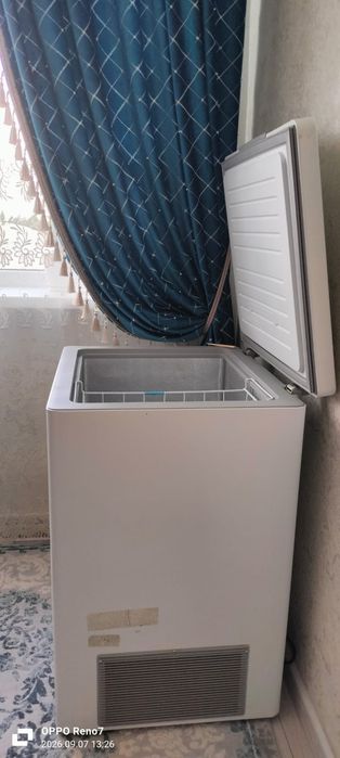 Морозильник  Midea 143 л белый