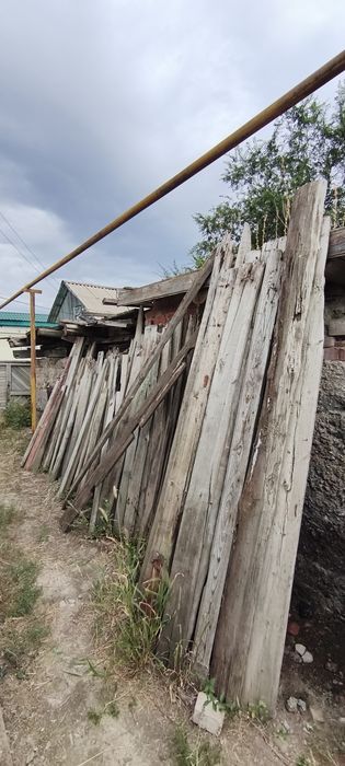 Отдам дрова за спасибо.