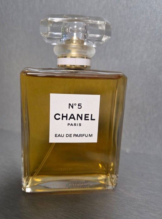 Продам Chanel N°5 (Парфюмерная вода)