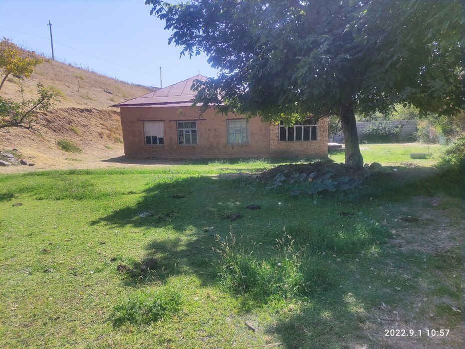 Продается 5комнатный Дом участок