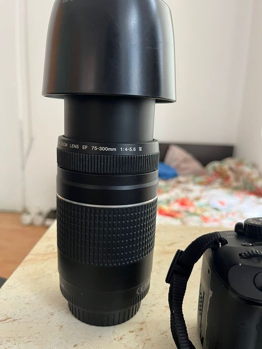 Canon EOS 1000D pachet complet