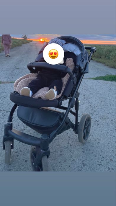 Продам детскую коляску