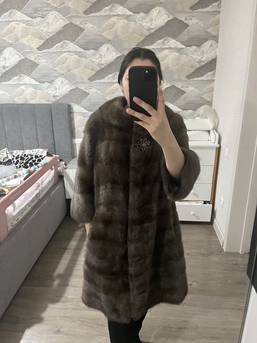 Продам норковую шубу