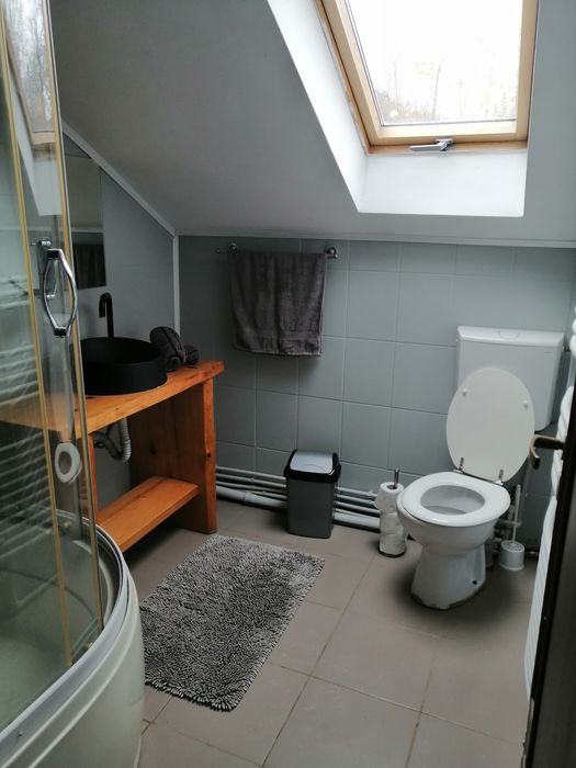 Închiriez cabana in Floresti