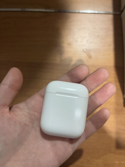 Продам наушники оригинал