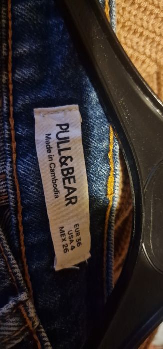 Pantaloni blugi.de dama