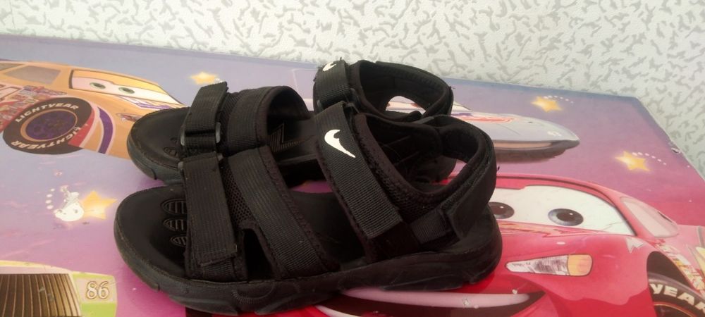 Продам обувь для мальчика