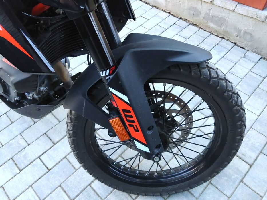 Vând KTM 390 Adventure 24
