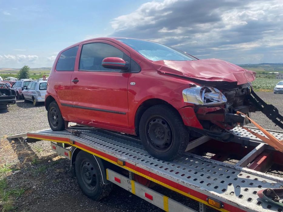 Dezmembrez Piese Volkswagen FOX