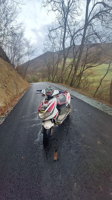 Vînd  sau scimb Scuter fără defecțiuni