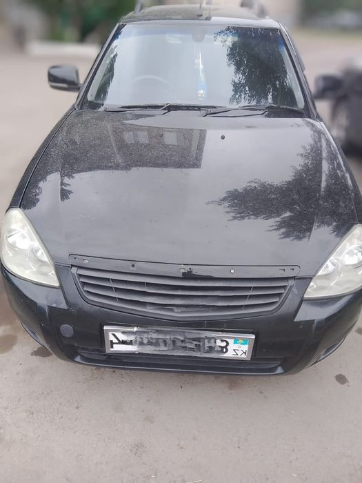 Продам авто приора универсал
