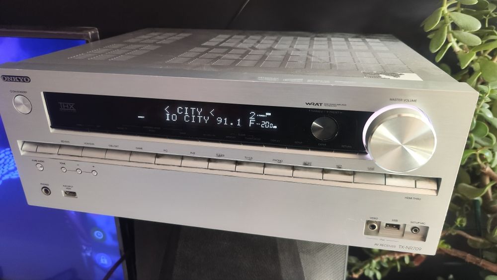 Onkio TX-NR 709 перфектен