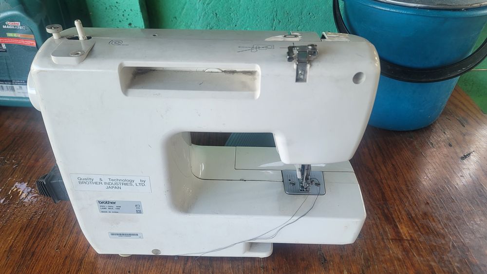 Brother швейная машина