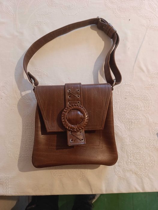 Кожена Дамска Чанта