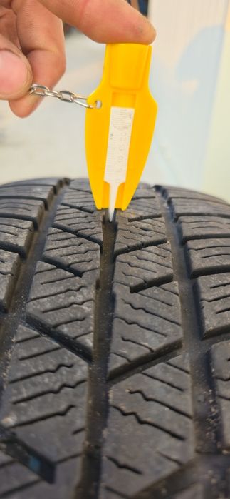 Джанти с гуми и тазове за Пежо