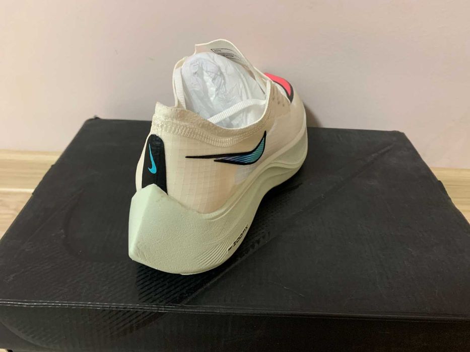 Дамски маратонки Nike Zoom X Vaporfly Next% размер 37.5