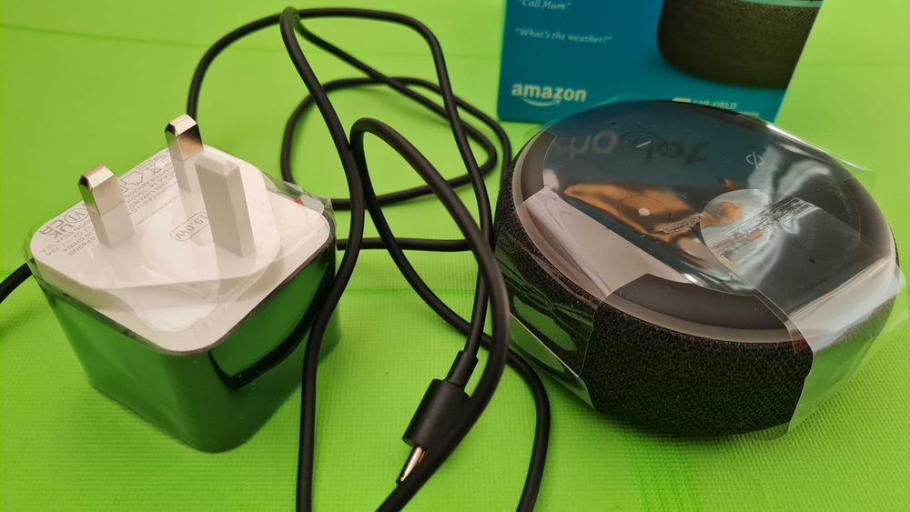 Нова Amazon Alexa ECHO DOT