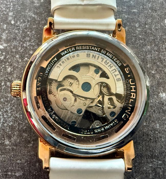 Дамски часовник Stührling