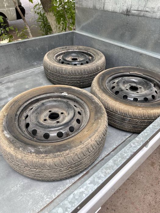 Продаетса сотилади диска балон 4шт срочно !!!