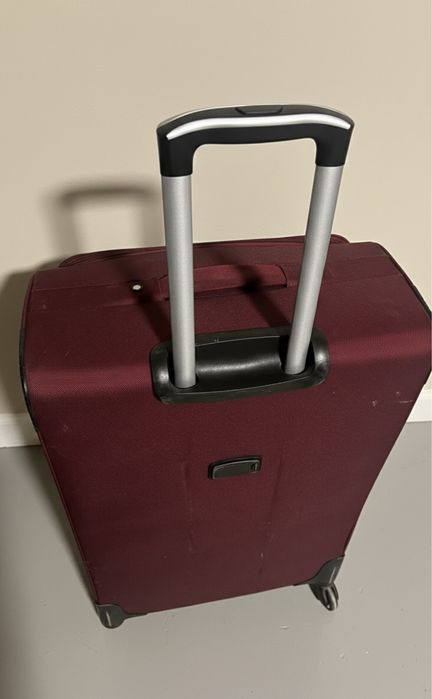 Чемодан Большой бренда R.leone