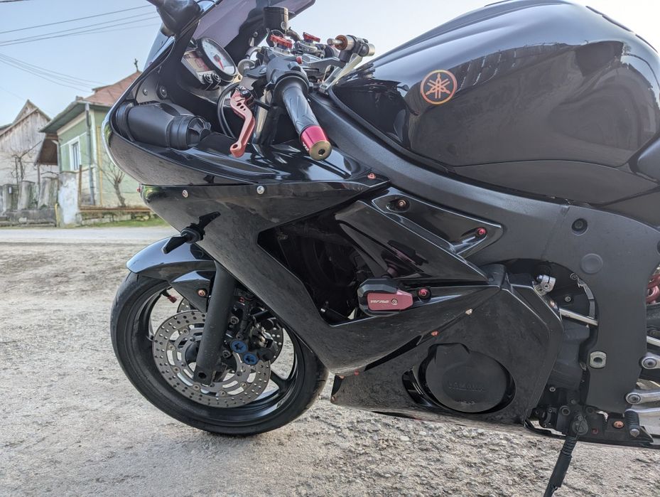 Yamaha YZF-R6 cat. A