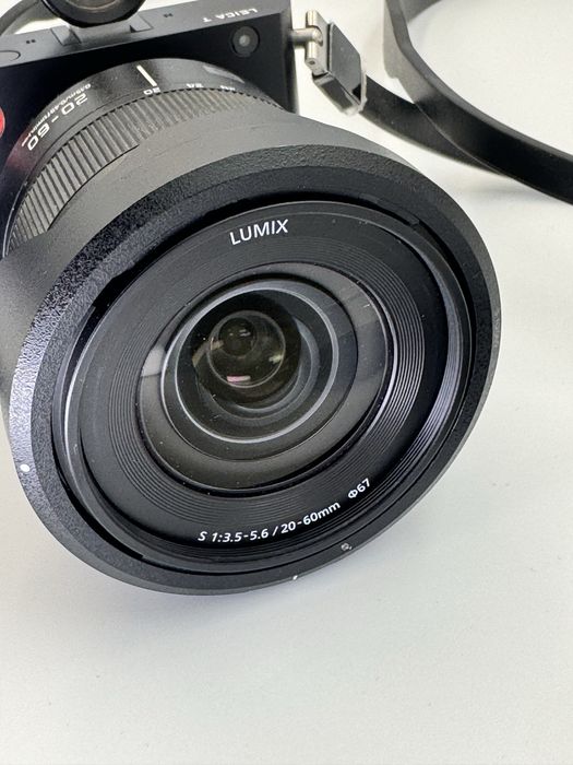 Leica T typ 701 + Lumix 20-60, 2 baterii