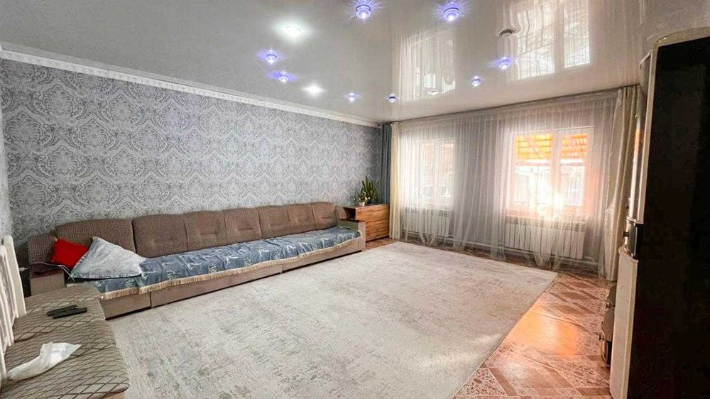 3х комн Еркин Империя Айгерим К