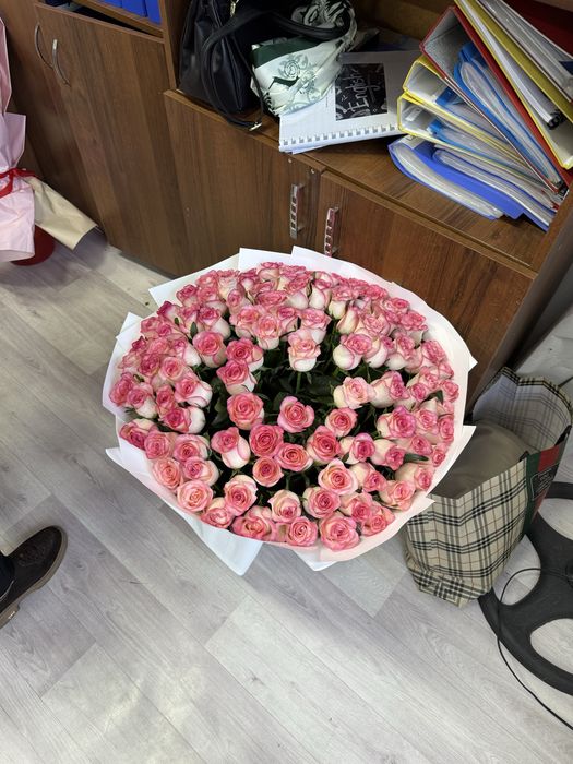 Цветы 101 шт роза.