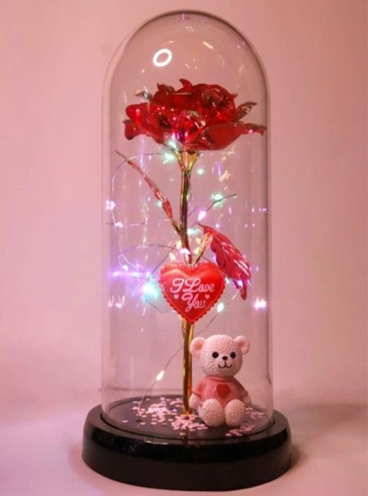 Стъкленица с роза , мече и LED светлина