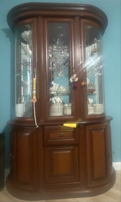 Сервант витрина для посуды