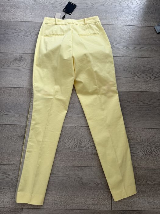 Pantaloni massimo dutti