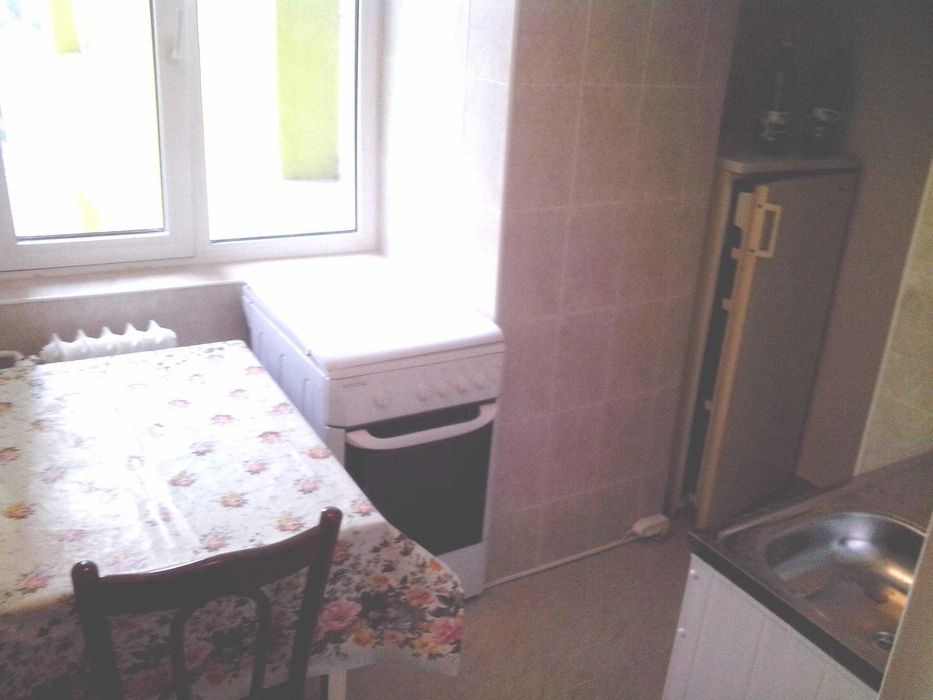Particular, inchiriez gars. libera, intersectia sos. Pantelimon - bd. Chisinau