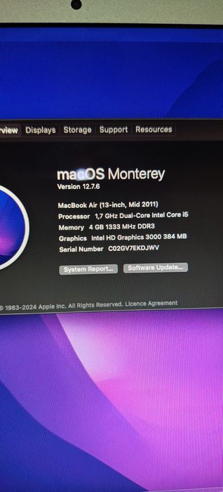 MacBook Air 13.3 i5 impecabil