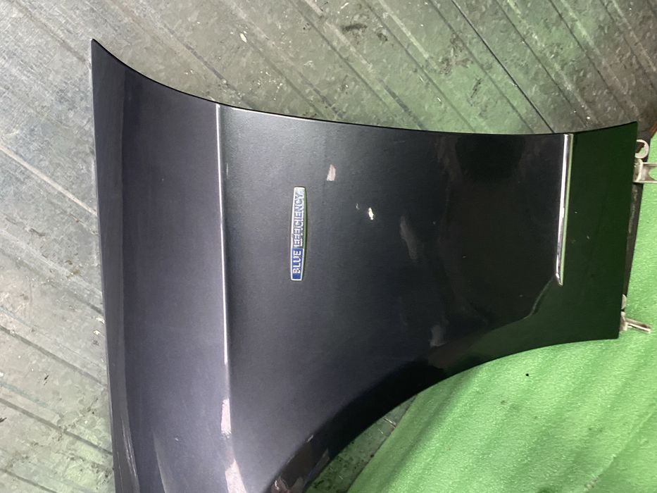 Aripa stanga fata mercedes w212