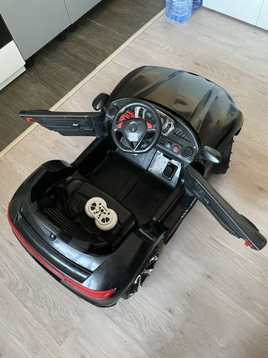 Элекромобиль детский на пульту