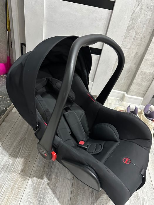 Продам детскую автолюльку