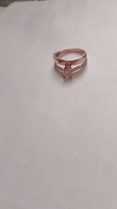 Срочно продам золото